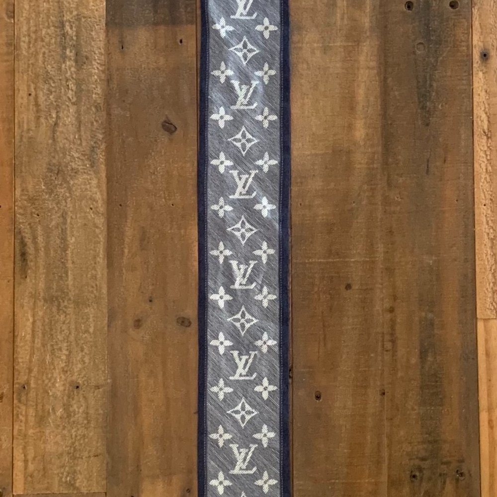 Louis Vuitton blue silk bandeau denim scarf